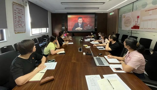 鑄忠誠 守紀律 強擔當——白云山潘高壽公司紀委組織開展紀檢人員教育專題活動.jpg 鑄忠誠 守紀律 強擔當——白云山潘高壽公司紀委組織開展紀檢人員教育專題活動.jpg